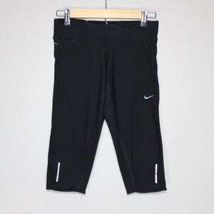 Nike Dri Fit Capri Leggings Pants